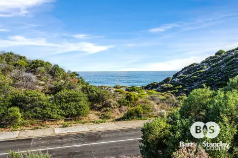 Property photo of 1 Periwinkle Place Peppermint Grove Beach WA 6271