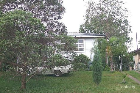 33 Chuter St, Stafford Heights, QLD 4053