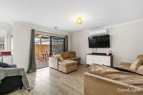 Property photo of 5 Geraldton Road Point Cook VIC 3030