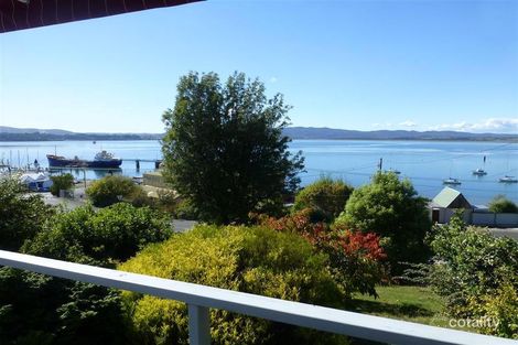 Property photo of 109 Flinders Street Beauty Point TAS 7270