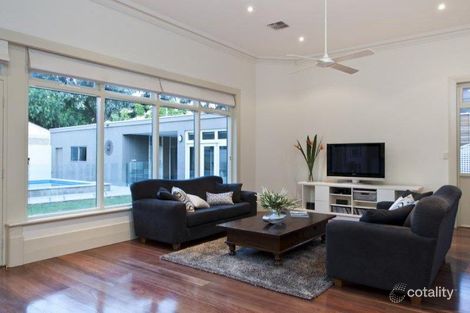 Property photo of 11 Gordon Road Black Forest SA 5035