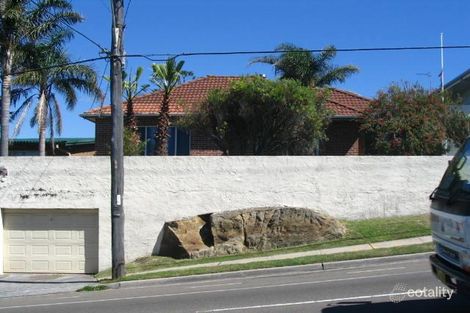 42 Griffin Rd, North Curl Curl, NSW 2099