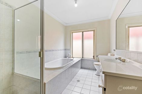 Property photo of 3B Skain Place Horningsea Park NSW 2171