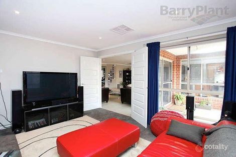 Property photo of 13 Lanata Way Brookfield VIC 3338