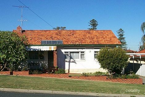 4 Sweetman St, White Gum Valley, WA 6162