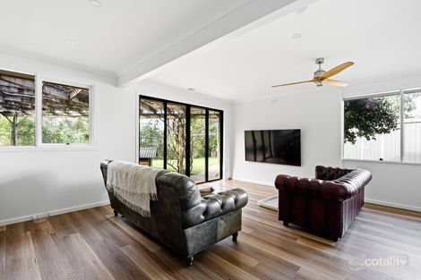 Property photo of 27-29 Sanctuary Close Werribee VIC 3030
