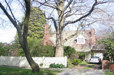 16 Park Ave, Burwood, VIC 3125