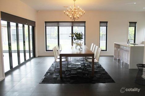Property photo of 6 Pipit Circuit South Morang VIC 3752