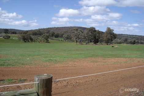 4 Sims Rd, Bakers Hill, WA 6562