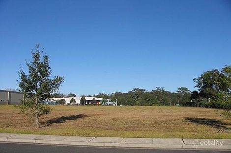 11 Pioneer Ave, Tuggerah, NSW 2259