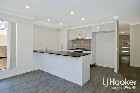 Property photo of 62 Highlands Street Yarrabilba QLD 4207