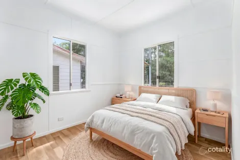 Property photo of 26 Sunray Road Mothar Mountain QLD 4570
