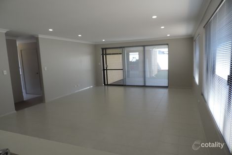 Property photo of 23 Topsail Loop Alkimos WA 6038