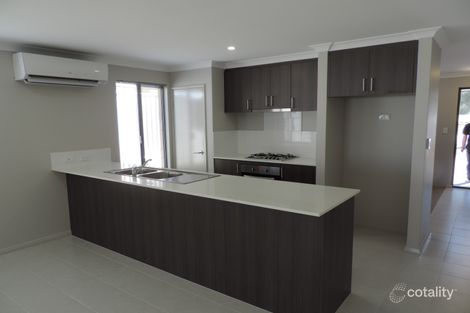 Property photo of 23 Topsail Loop Alkimos WA 6038