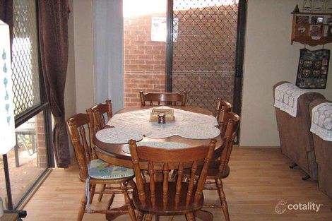 Property photo of 4 Dawn Place Beldon WA 6027