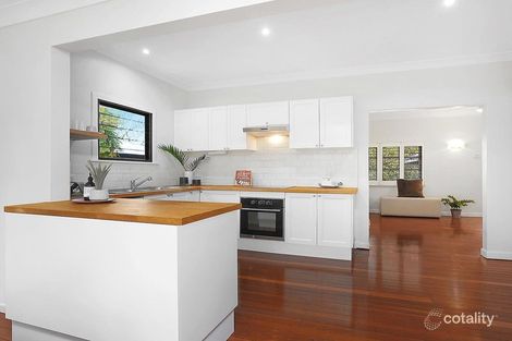 Property photo of 156 Taringa Parade Indooroopilly QLD 4068