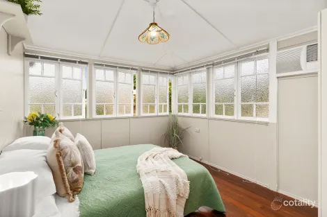Property photo of 274 McDougall Street Koongal QLD 4701