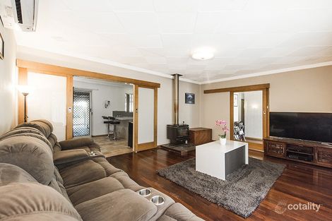 Property photo of 28 Warner Road High Wycombe WA 6057