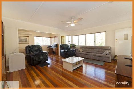 74 Diamond St, Holland Park, QLD 4121