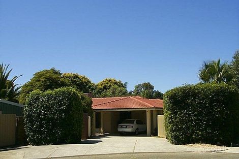 6 Oldham Pl, Leeming, WA 6149