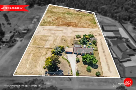 28 GOLF LINKS RD, MAIDEN GULLY, VIC 3551
