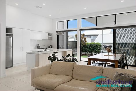 Property photo of 195 Harbour Boulevard Shell Cove NSW 2529