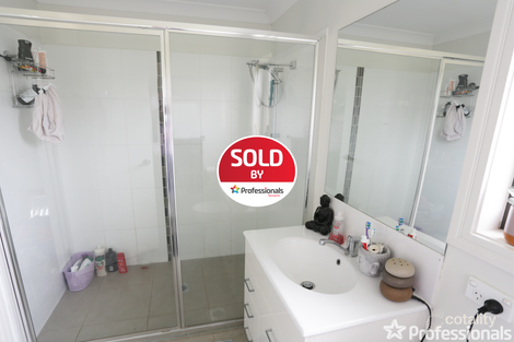 Property photo of 10 Regal Park Drive Oxley Vale NSW 2340