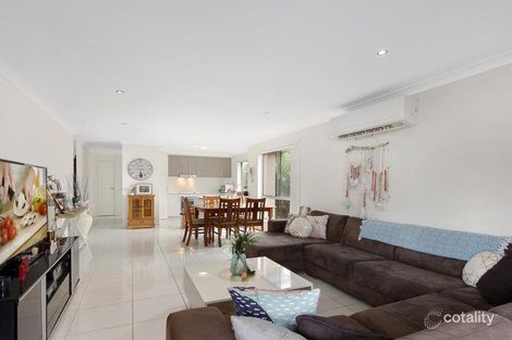 Property photo of 1/45 Codrington Circuit Pacific Pines QLD 4211