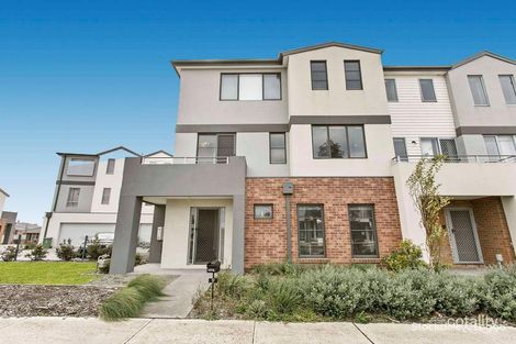 Property photo of 9/10 Mickleham Drive Cranbourne North VIC 3977