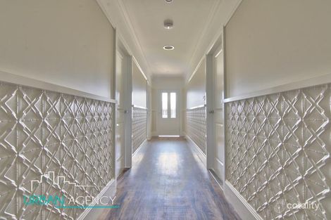 Property photo of 19 Ellenbrae Street Orange NSW 2800
