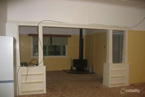 Property photo of 20 Eleventh Avenue Theodore QLD 4719