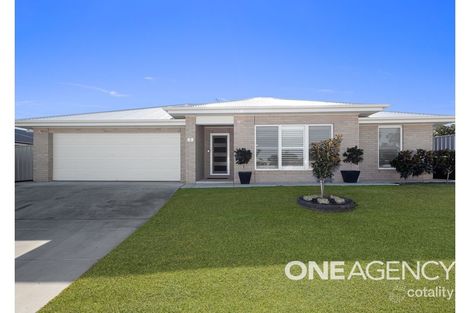 2 Wiveon St, Gobbagombalin, NSW 2650