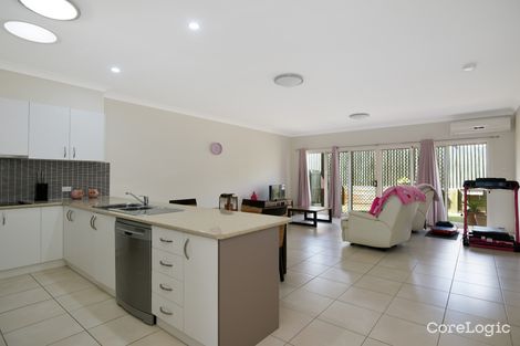 Property photo of 2/13 Campbell Drive Highfields QLD 4352