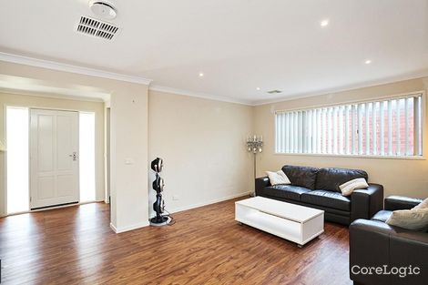 Property photo of 21 Field Street Manor Lakes VIC 3024