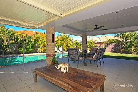 8 Redwing Ct, Burleigh Waters, QLD 4220