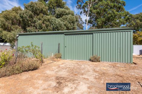 Property photo of 2 Yilgarn Street Mundaring WA 6073