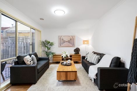 Property photo of 18 Fiona Court Werribee VIC 3030