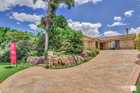 24 Queen Elizabeth Dr, Eatons Hill, QLD 4037