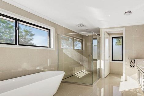 Property photo of 9 Shinners Close Bunyip VIC 3815