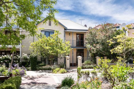 14 Feeney St, North Fremantle, WA 6159