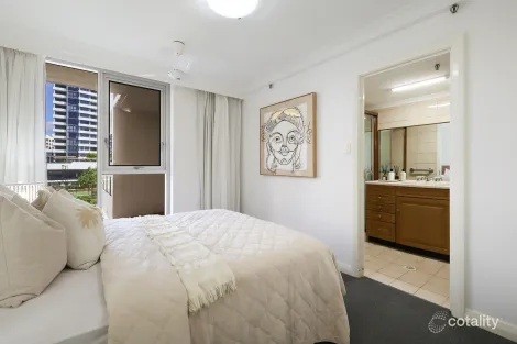 Property photo of 2E/1 Albert Avenue Broadbeach QLD 4218