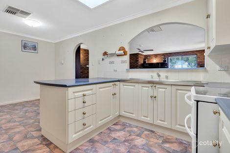 Property photo of 11 Ravensden Street Thornlie WA 6108