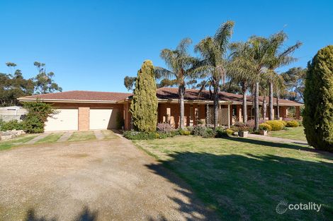 Property photo of 405 Riverside Road Strathalbyn SA 5255