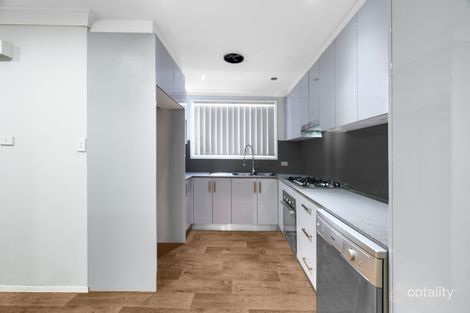 Property photo of 5 Crispsparkle Drive Ambarvale NSW 2560