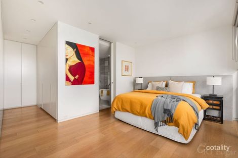 Property photo of 3/6 St Johns Lane Toorak VIC 3142