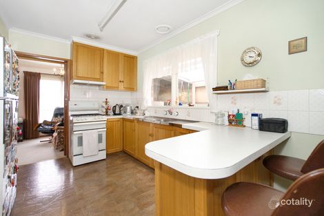 Property photo of 74 Marie Crescent Wendouree VIC 3355