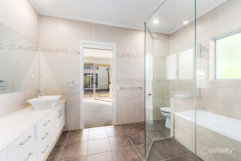 Property photo of 1081 Killymoon Drive Hope Island QLD 4212