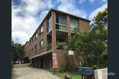 Property photo of 2/10 White Street Southport QLD 4215