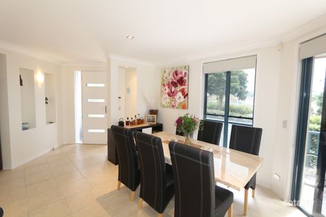 Property photo of 3200 Central Place Carrara QLD 4211