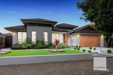 16 Woolwich Way, Taylors Hill, VIC 3037